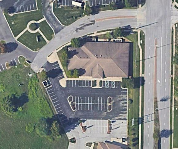 3540 NE Ralph Powell Rd, Lees Summit, MO en alquiler - Foto del edificio - Imagen 2 de 9