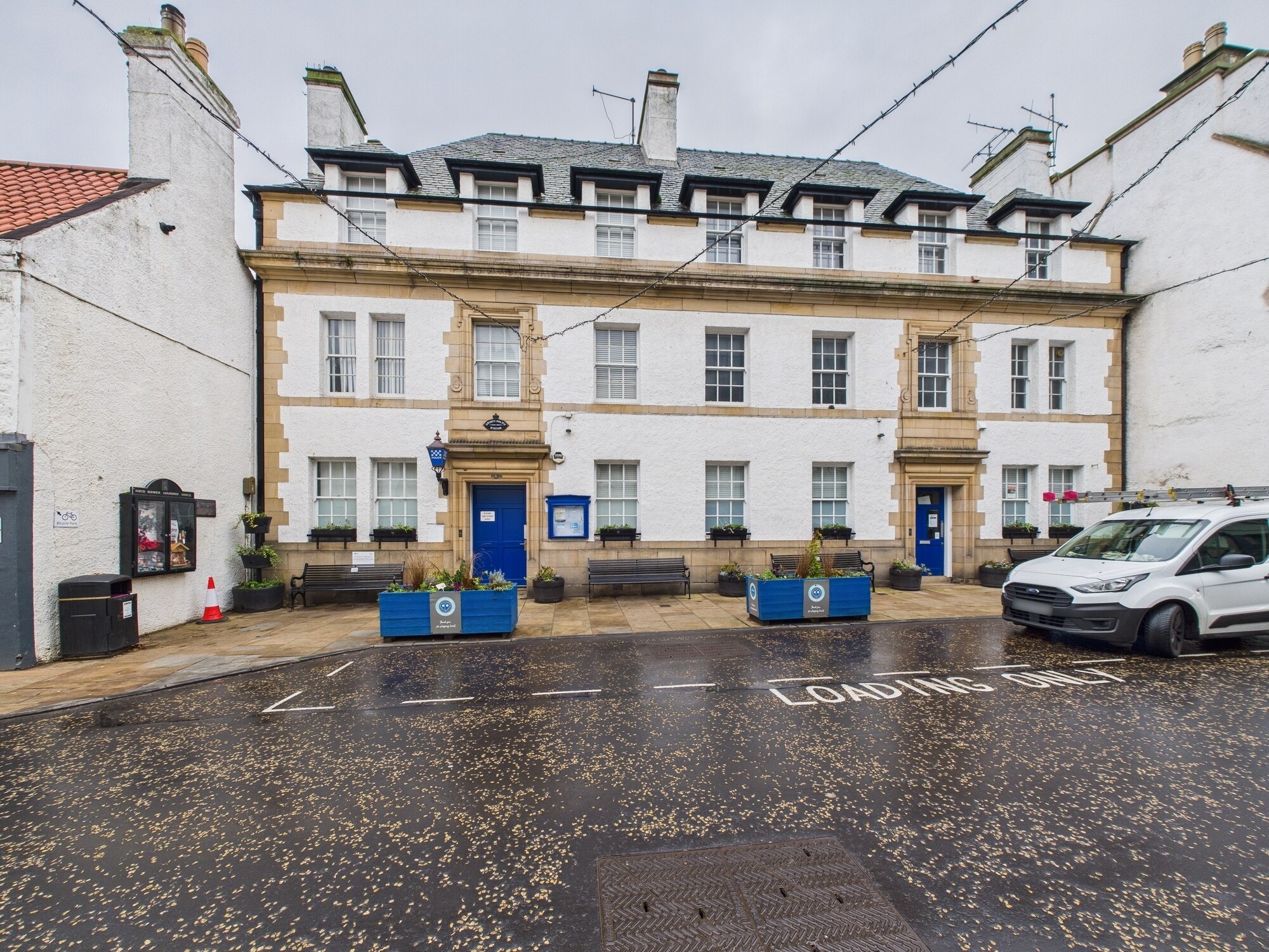 52-54 High St, North Berwick en venta Foto principal- Imagen 1 de 5