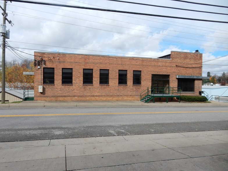 1114 Speedway Ave, Fairmont, WV en alquiler - Foto del edificio - Imagen 1 de 15