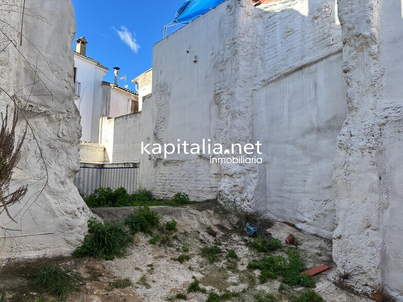 Reverend Segrelles Del, Albaida, 1, Albaida, Valencia en venta - Foto del edificio - Imagen 2 de 4