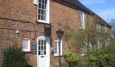 30 Shepherds Ln, Beaconsfield en alquiler Foto del edificio- Imagen 1 de 3