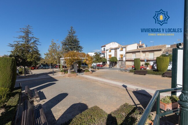 Más detalles de del Rosal, 1, Cájar - Terreno en venta