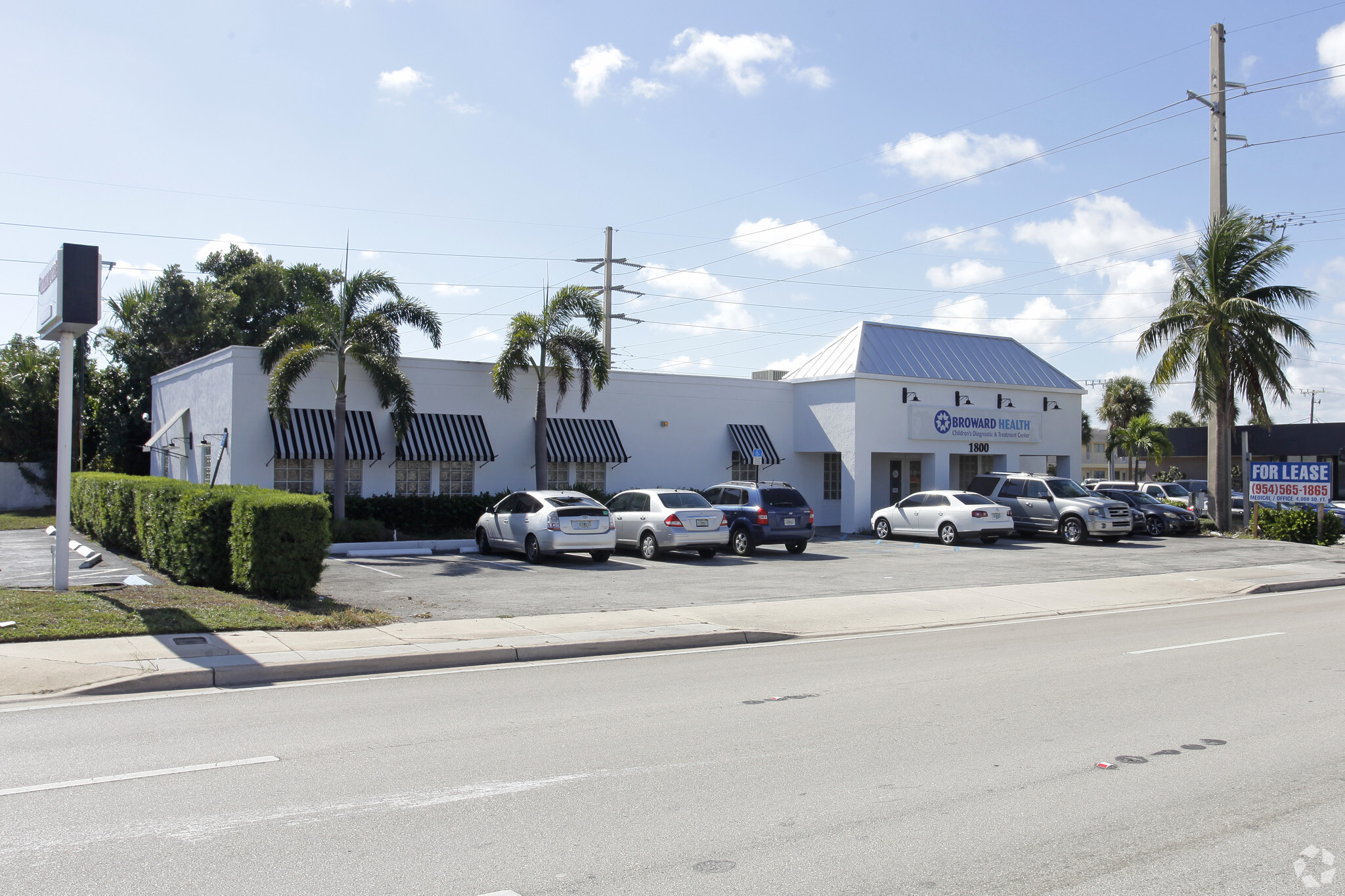 1800 E Commercial Blvd, Fort Lauderdale, FL en alquiler Foto del edificio- Imagen 1 de 11