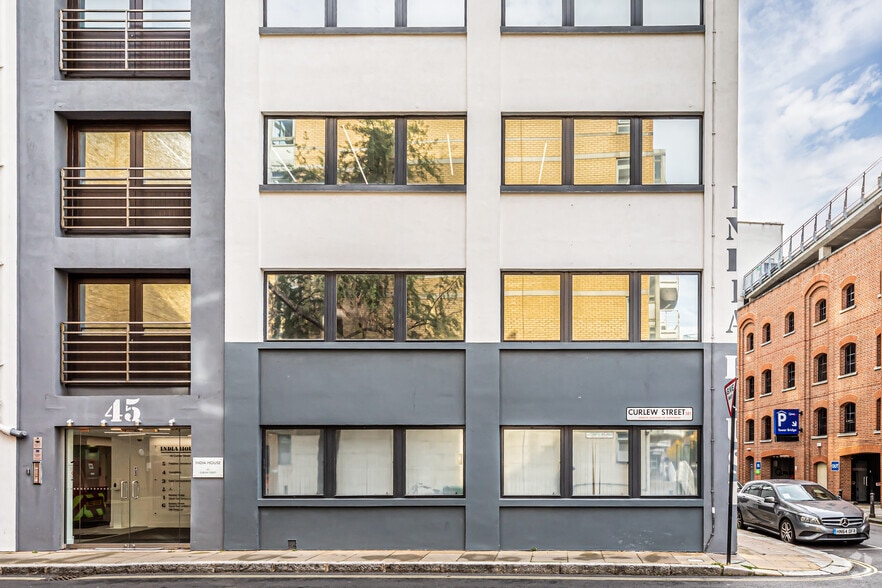 45 Curlew St, London en alquiler - Foto del edificio - Imagen 3 de 17