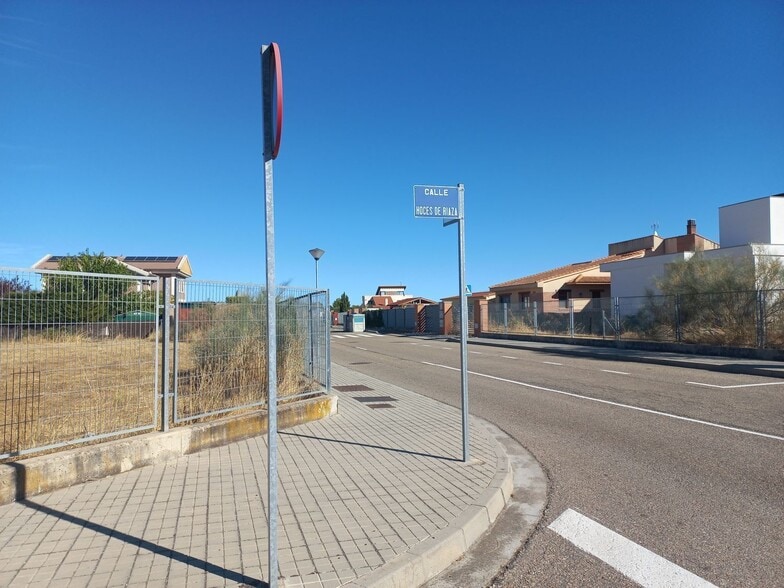 Hoces del Riaza, 1, Aldeamayor de San Martín, Valladolid en venta - Foto principal - Imagen 2 de 33