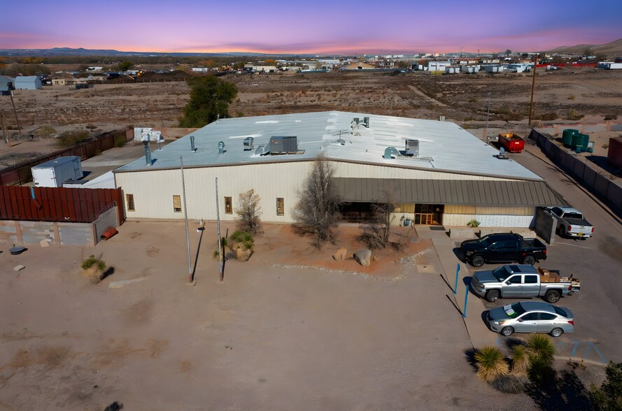 601 Paragon Rd SE, Albuquerque, NM en venta - Foto del edificio - Imagen 1 de 58