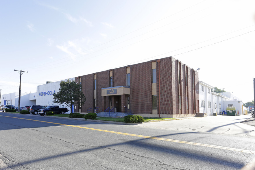 3605-3625 N Stone Ave, Colorado Springs, CO en alquiler - Foto del edificio - Imagen 2 de 16