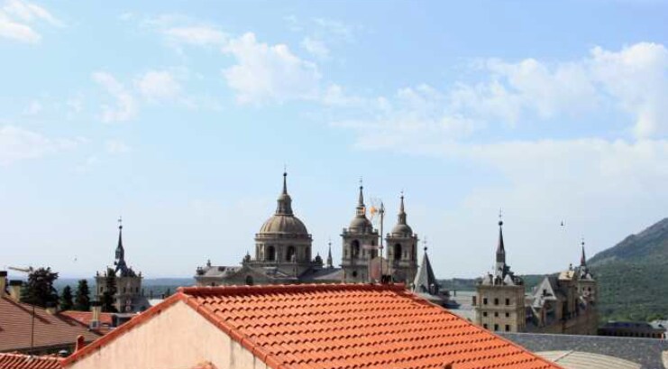 Calle de Francisco Muñoz, 11, San Lorenzo de El Escorial, Madrid en venta - Foto del edificio - Imagen 3 de 3