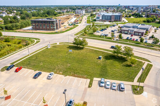 445 S 64th St, West Des Moines, IA - VISTA AÉREA  vista de mapa - Image1