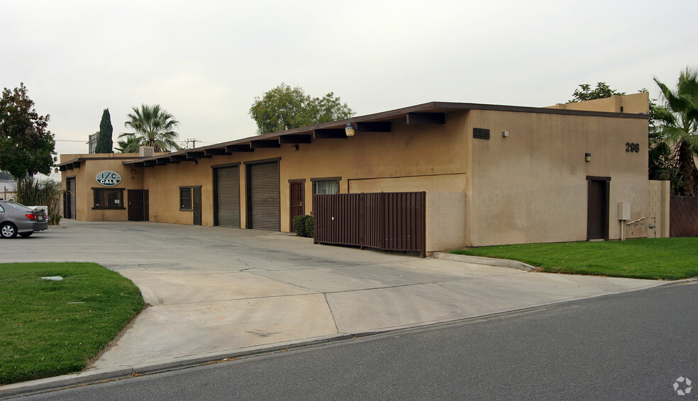 298 S Pershing Ave, San Bernardino, CA en venta - Foto del edificio - Imagen 2 de 9