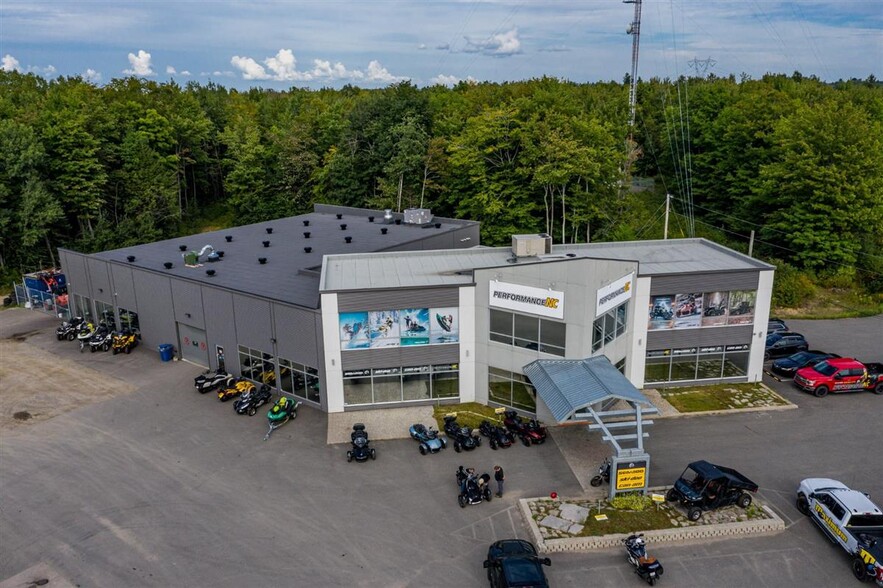 1200 Boul De La Gabelle, Trois-Rivières, QC en alquiler - Foto del edificio - Imagen 2 de 7