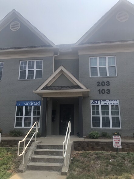 1111 Shive Ln, Bowling Green, KY en venta - Foto del edificio - Imagen 2 de 6