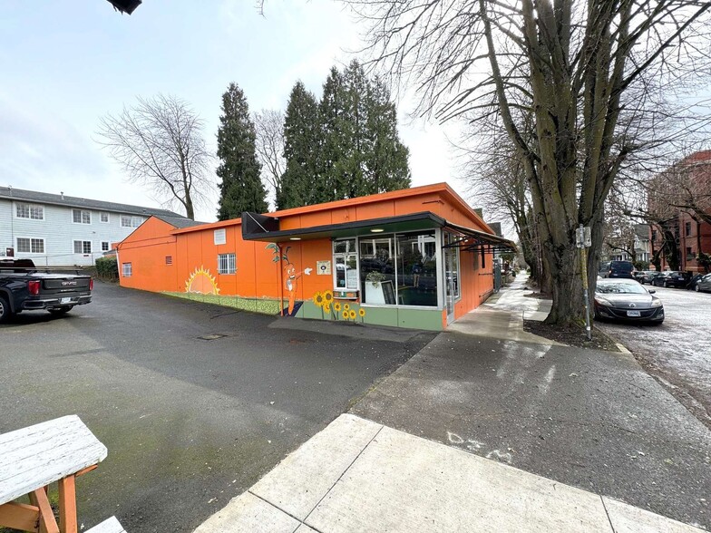 1502 SE Morrison St, Portland, OR en alquiler - Foto del edificio - Imagen 1 de 7