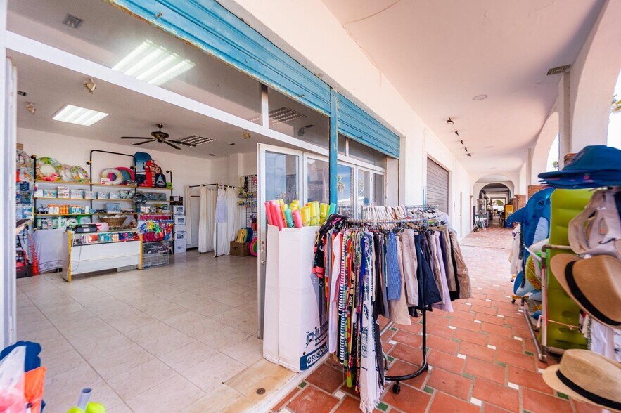 Paseo Marítimo, 1, Salobreña, Granada en venta - Foto del edificio - Imagen 3 de 18