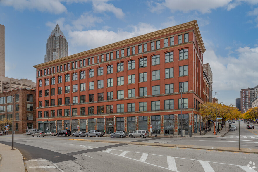 425 W Lakeside Ave, Cleveland, OH en alquiler - Foto del edificio - Imagen 1 de 8