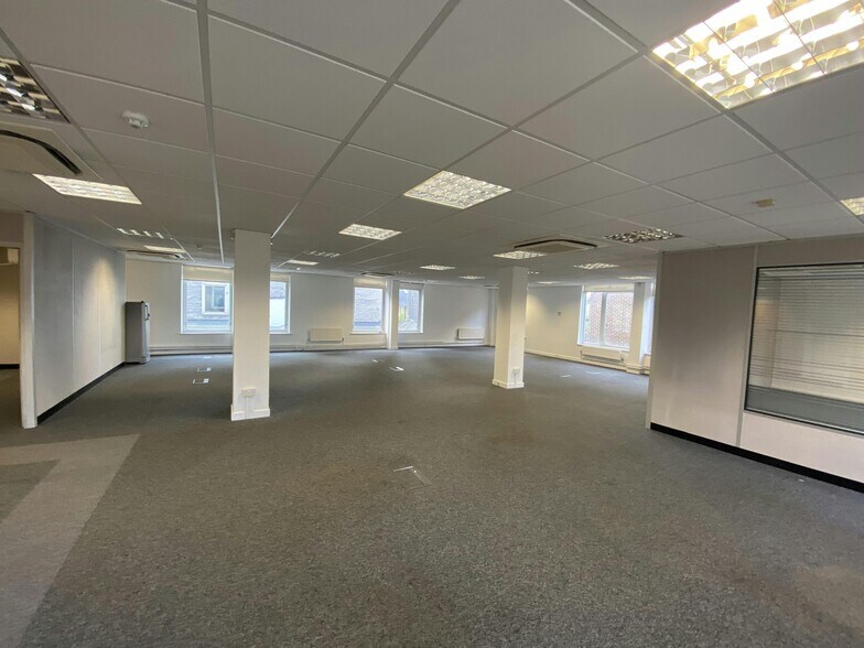 46-50 Coombe Rd, New Malden en alquiler - Foto del edificio - Imagen 2 de 4