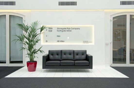 500 Capability Green, Luton en venta - Vestíbulo - Imagen 3 de 4