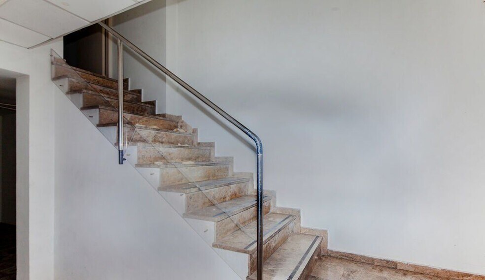Local en Oliva, Valencia en venta - Foto del interior - Imagen 2 de 36