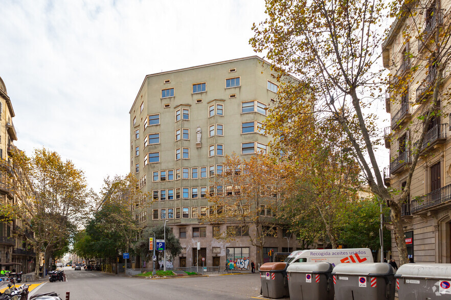 Carrer De Pau Claris, 81, Barcelona, Barcelona en alquiler - Foto del edificio - Imagen 2 de 4