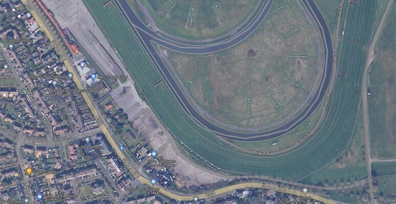 Staines Rd E, Sunbury On Thames en alquiler Vista aérea- Imagen 1 de 2