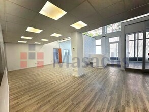 Nave en Cornellà de Llobregat, Barcelona en alquiler Foto del interior- Imagen 1 de 7