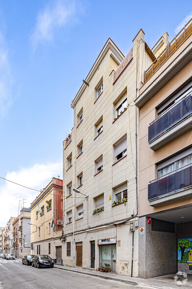 Carrer De Badalona, Barcelona, Barcelona en venta - Foto principal - Imagen 1 de 1