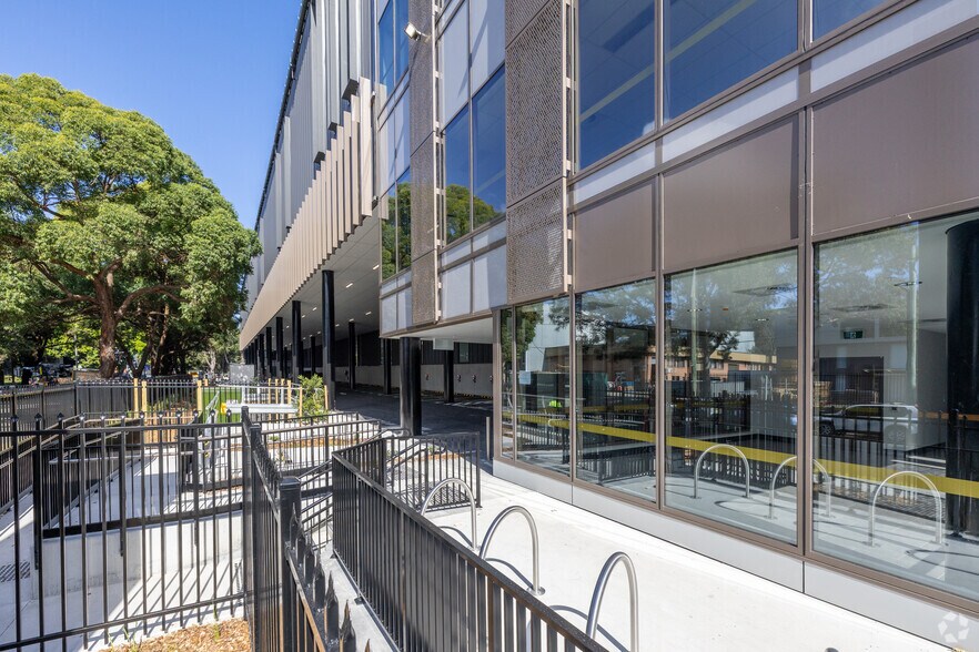 2-8 Baker St, Banksmeadow en alquiler - Foto del edificio - Imagen 3 de 6