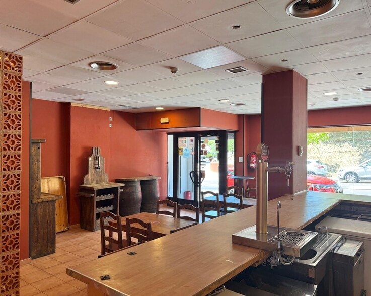 Local en Alcobendas, Madrid en alquiler - Foto del interior - Imagen 3 de 12