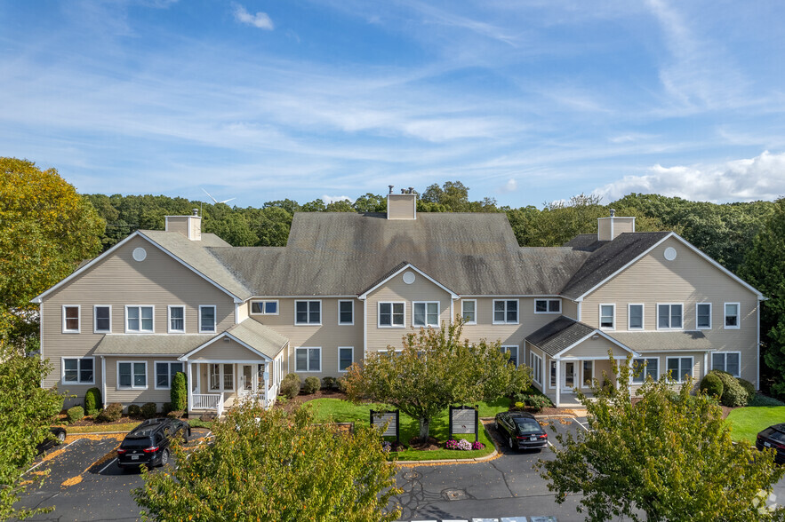 1130 Ten Rod Rd, North Kingstown, RI en alquiler - Foto del edificio - Imagen 1 de 1