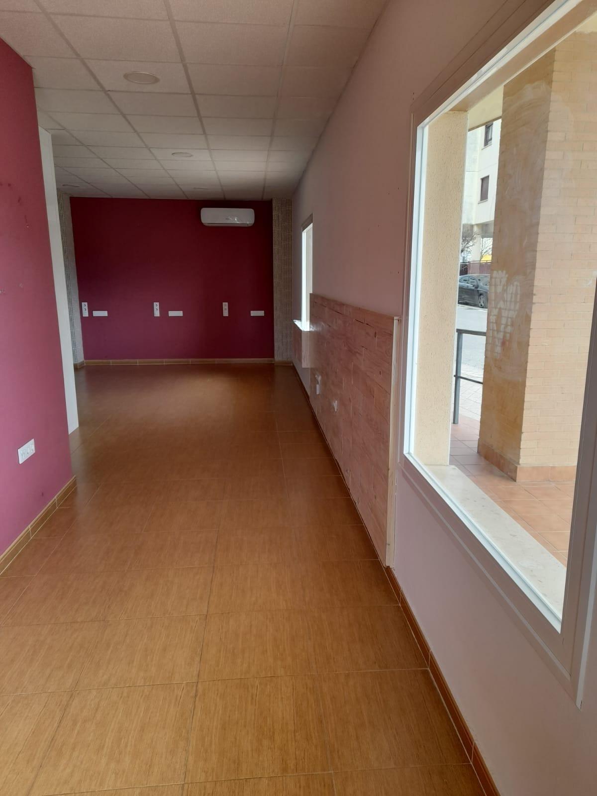 Local en Cáceres, Cáceres en venta Foto principal- Imagen 1 de 36