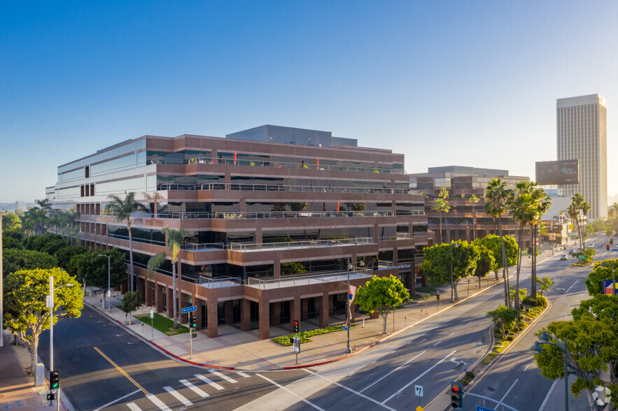 5750 Wilshire Blvd, Los Angeles, CA en alquiler - Foto del edificio - Imagen 2 de 6