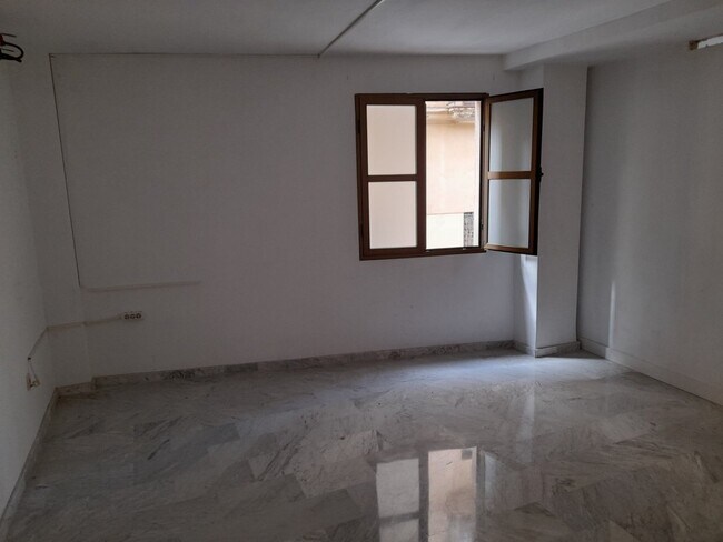 Más detalles de Oficina en alquiler