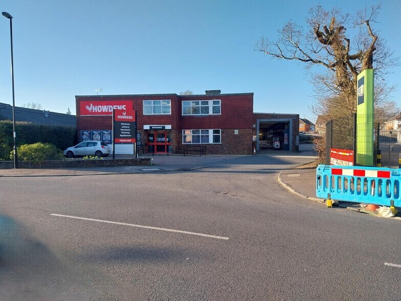 18 Victoria Way, Burgess Hill en alquiler - Foto principal - Imagen 1 de 3