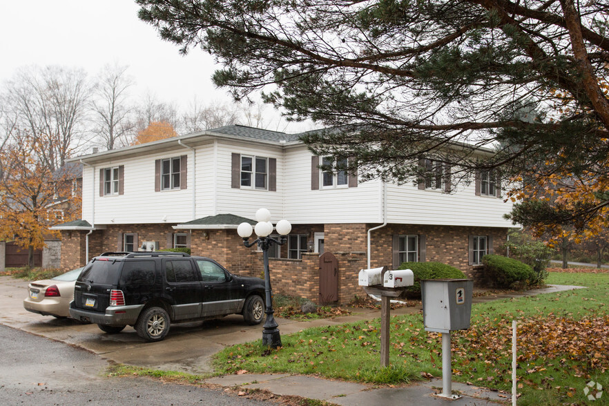 25-35 Railroad Ave, Hallstead, PA en venta - Foto principal - Imagen 1 de 6