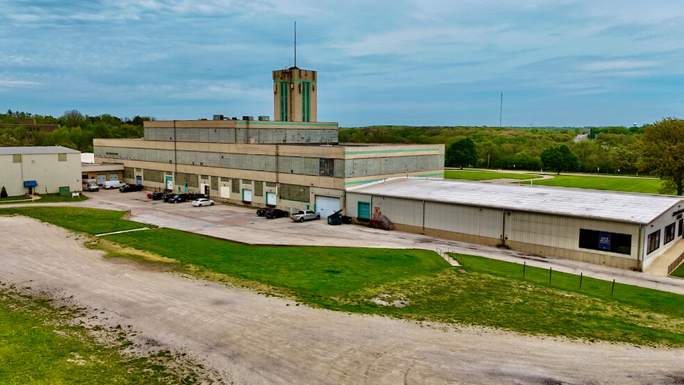 901 N Batavia Ave, Batavia, IL en alquiler - Foto del edificio - Imagen 3 de 34