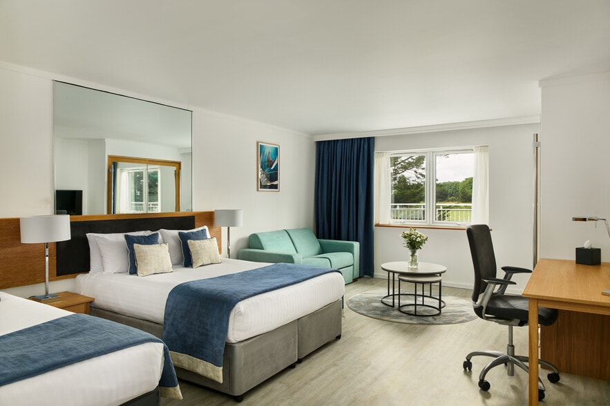 Northney Rd, Hayling Island en venta - Foto del edificio - Imagen 2 de 21