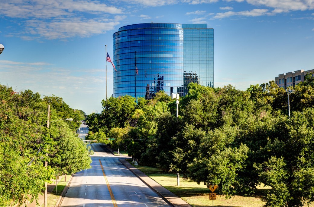 3500 Maple Ave, Dallas, TX en alquiler Foto del edificio- Imagen 1 de 43