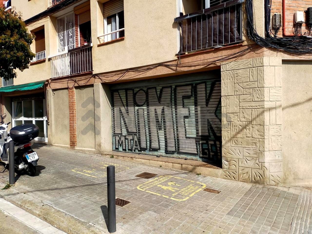 Edificio residencial en L'Hospitalet de Llobregat, Barcelona en venta Foto principal- Imagen 1 de 3