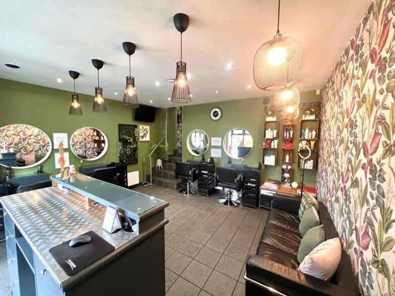 53-53A North Rd, Huddersfield en venta - Foto del interior - Imagen 3 de 5