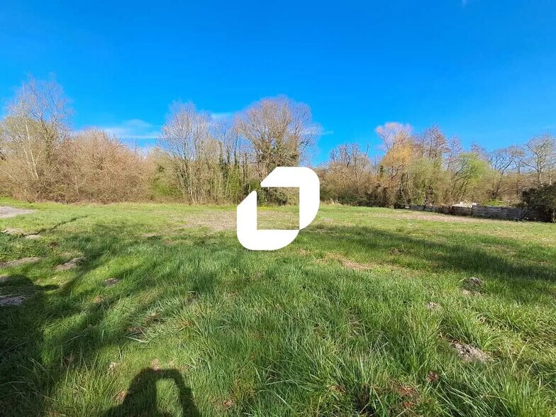 Terreno en Ambarès-et-Lagrave en venta - Vista aérea - Imagen 2 de 3