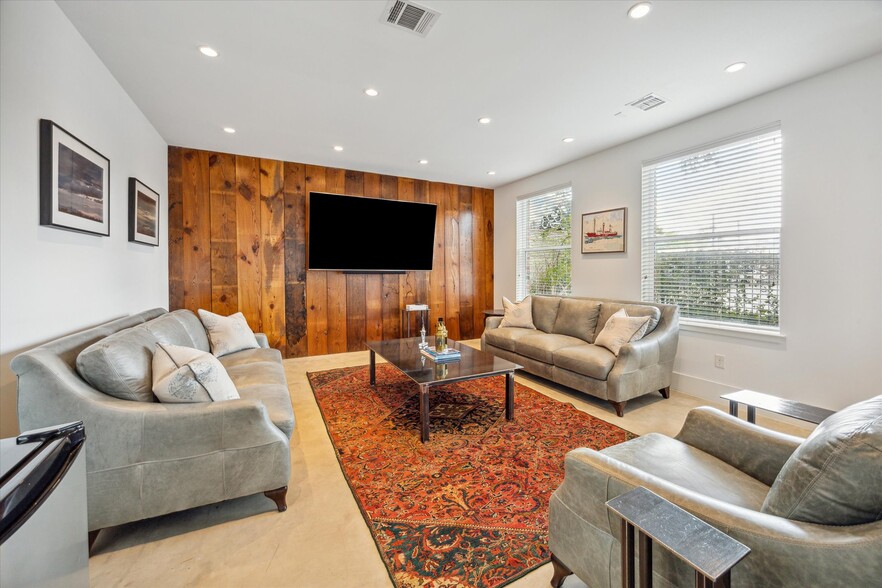 128 W 17th St, Houston, TX en venta - Foto del edificio - Imagen 3 de 30