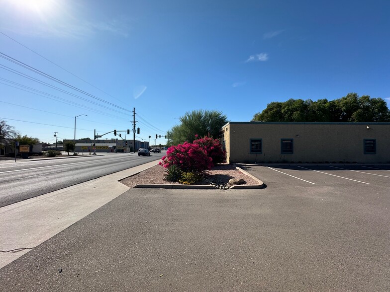 760 S Stapley Dr, Mesa, AZ en alquiler - Foto del edificio - Imagen 2 de 14