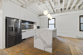 53 Pearl St, Brooklyn, NY en alquiler Foto del interior- Imagen 1 de 7