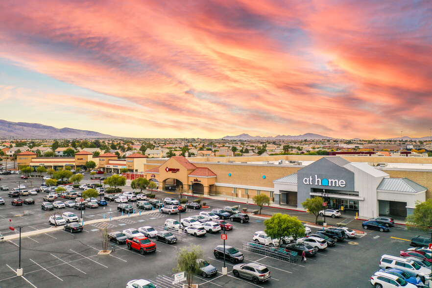 10345-10405 S Eastern Ave, Henderson, NV en alquiler - Foto del edificio - Imagen 1 de 1