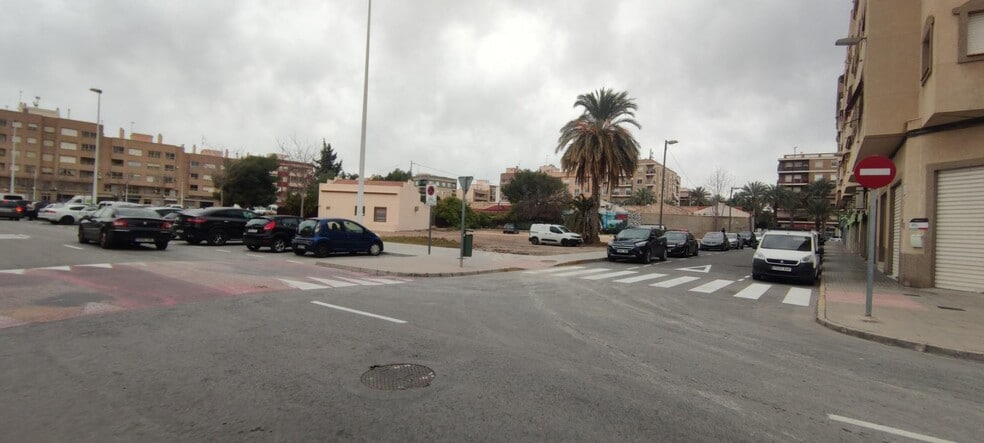 Carrer la Palmera, 8, ELX, Alicante en venta - Foto del edificio - Imagen 1 de 6