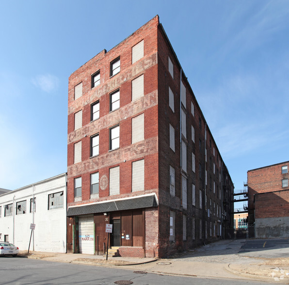 808 Low St, Baltimore, MD en venta - Foto del edificio - Imagen 3 de 7