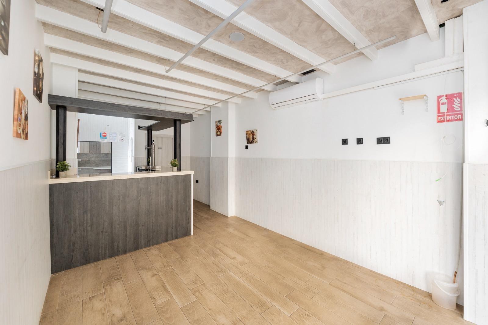 Local en Granada, Granada en venta Foto del interior- Imagen 1 de 22
