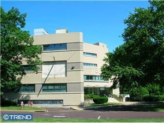 780 Falcon Cir, Warminster, PA en alquiler - Foto del edificio - Imagen 3 de 19