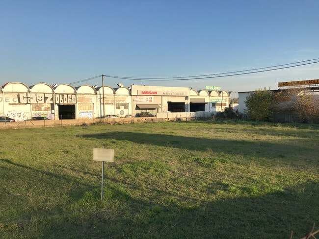 Más detalles de Carretera Vicálvaro a Coslada, 50, Madrid - Terreno en venta