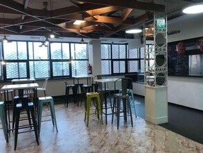 Local en San Sebastián de los Reyes, Madrid en alquiler Foto del interior- Imagen 1 de 4